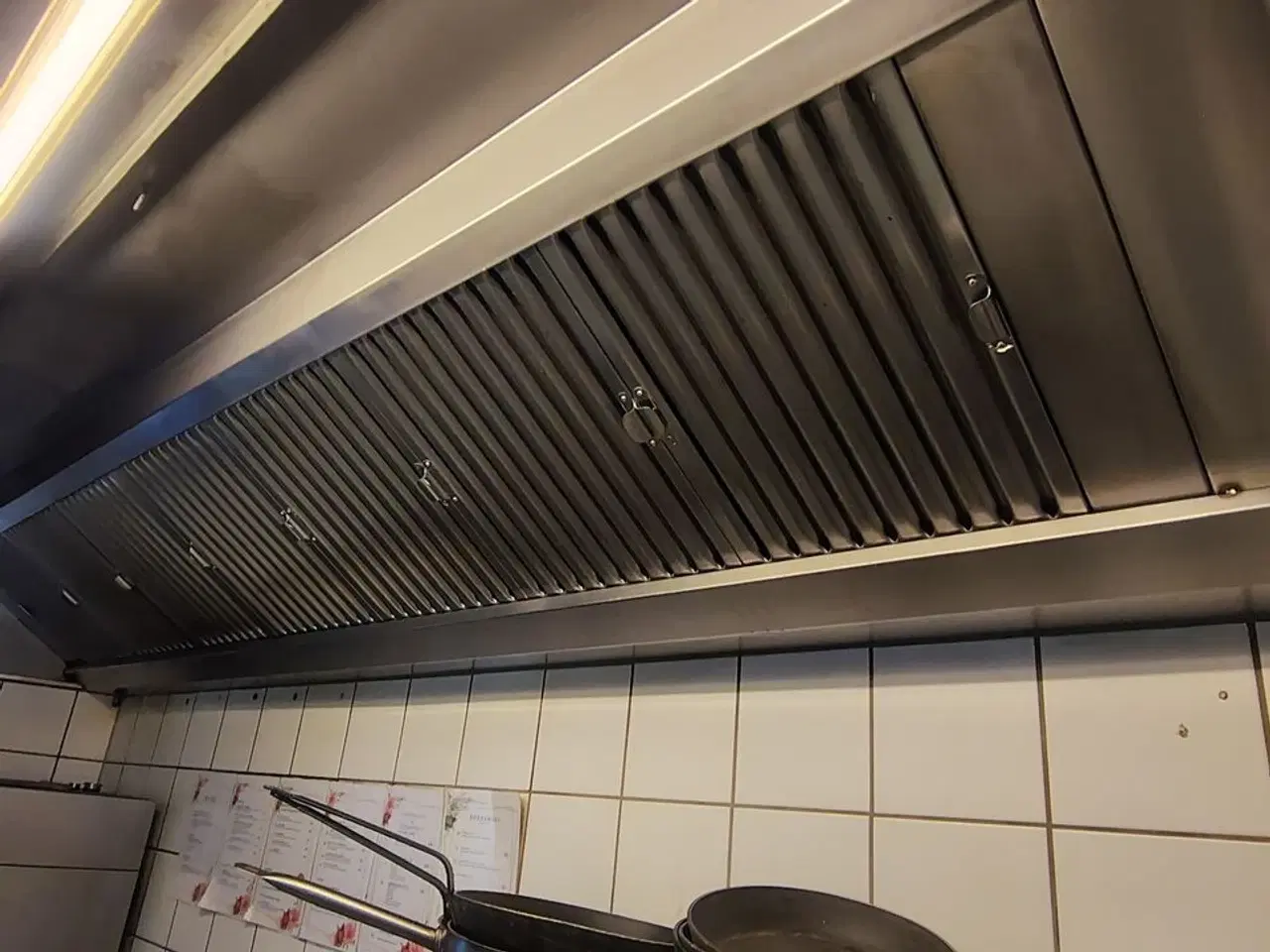 Billede 3 - Udsugning