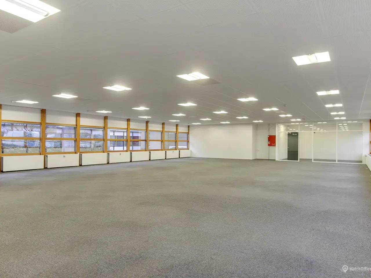 Billede 1 - Kontor ca. 1 km fra Vojens centrum