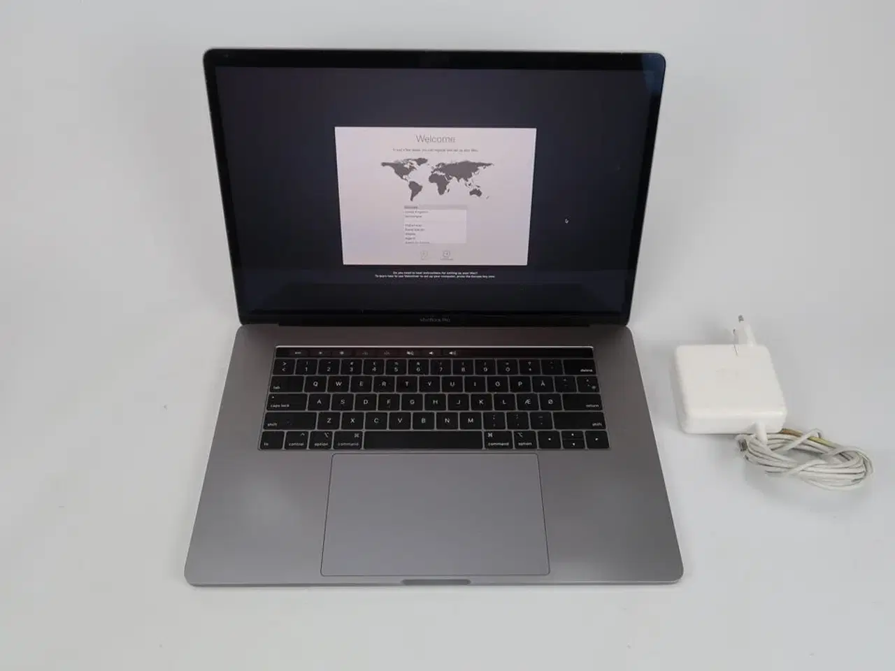 Billede 1 - Apple MacBook Pro 15,4" IPS i7-8750H