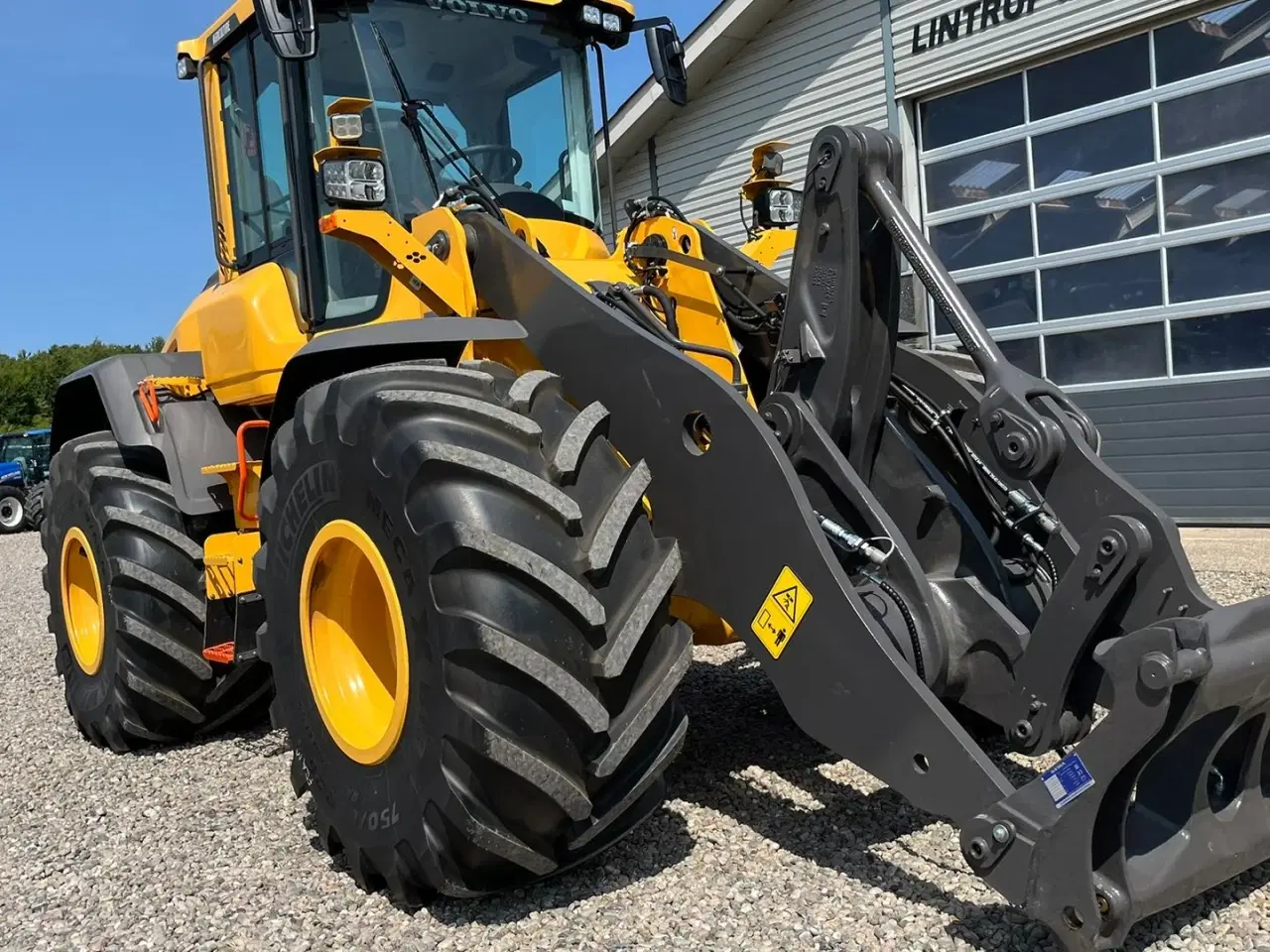 Billede 19 - Volvo L90H H2 AGRICULTURE Dansk-maskine, Co-Pilot, LANG-BOM & med 750mm Michelin MEGA X BIB hjul.
