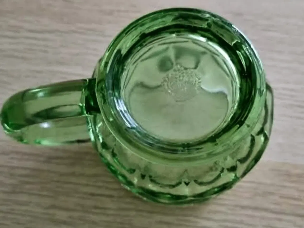 Billede 8 - Barnekrus med krone monogram i bunden, fra Fyens G