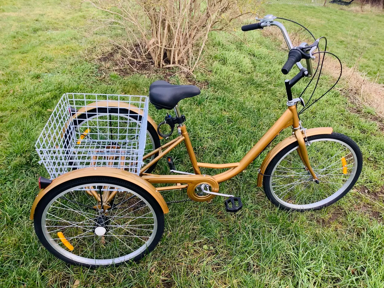 Billede 4 - Seniorcykel Fabriksny, 6 gear, god kvalitet...