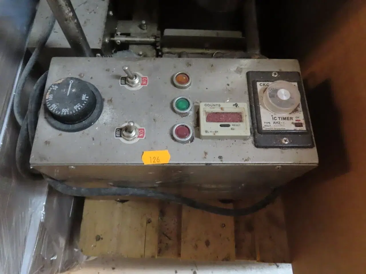 Billede 15 - Div. emballage og donutmaskine