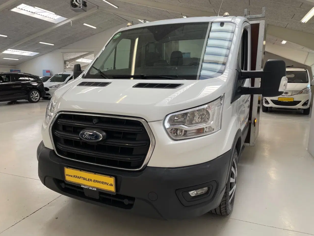 Billede 2 - Ford Transit 350 L2 Chassis 2,0 TDCi 170 Trend H1 RWD