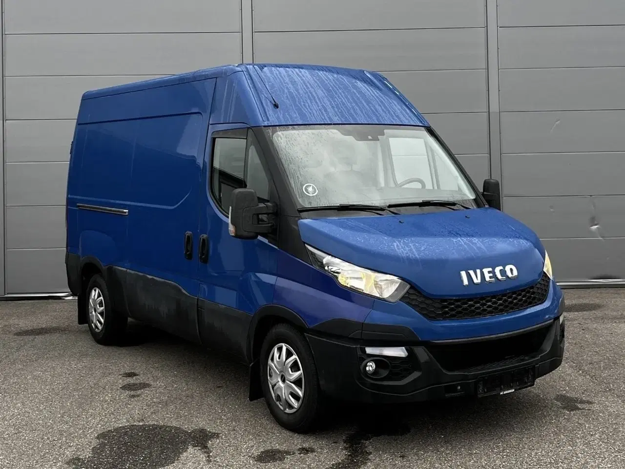 Billede 1 - Iveco Daily 2,3 35S15 10,8m³ Van