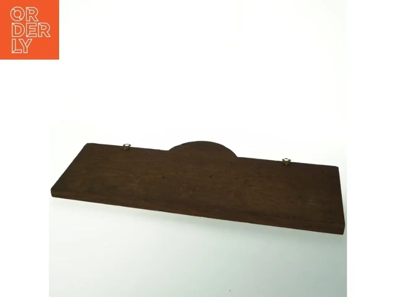 Billede 4 - Antik udskåret nøglebræt i massivt træ med messing detaljer (str. 47x14,5 cm)