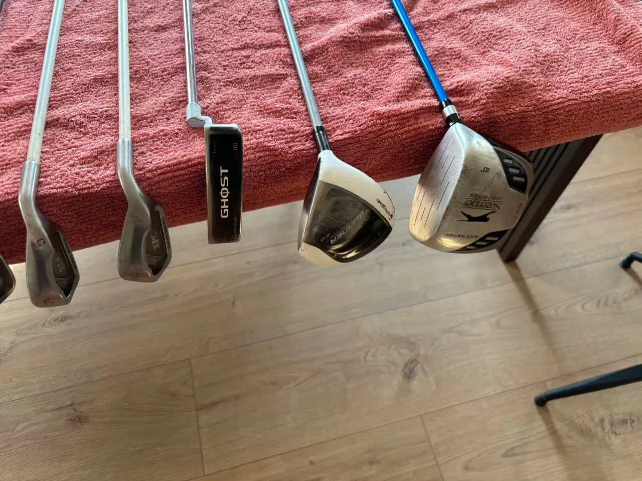 Billede 15 - Samlet begynder golfsæt med bag, vogn og tilbehør