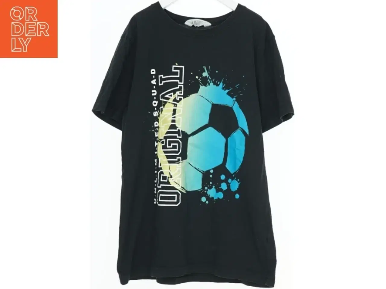 Billede 1 - Sort T-shirt med fodboldmotiv fra H&M (str. 164)