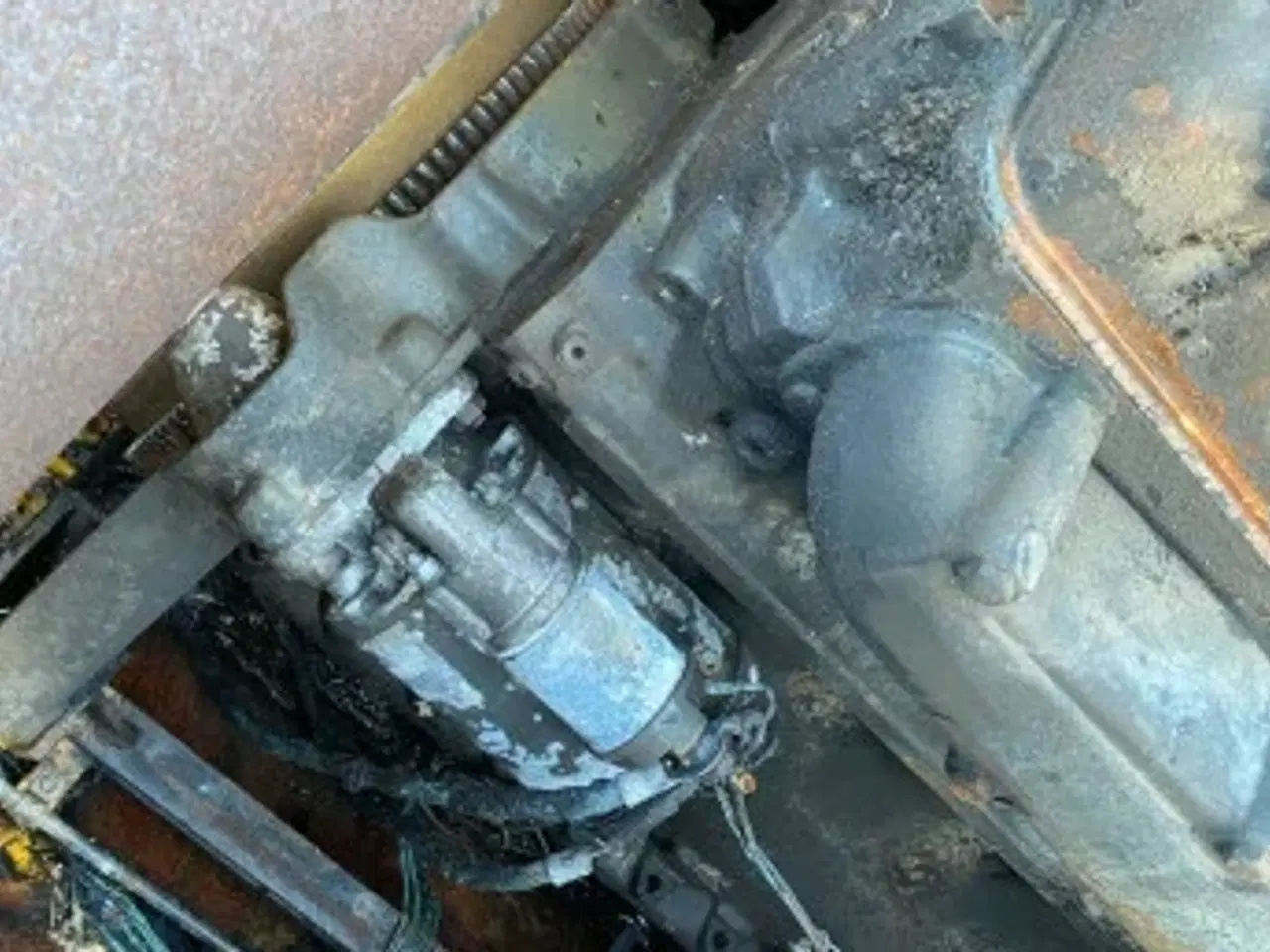 Billede 9 - Sampo 690 (Brandskadet)