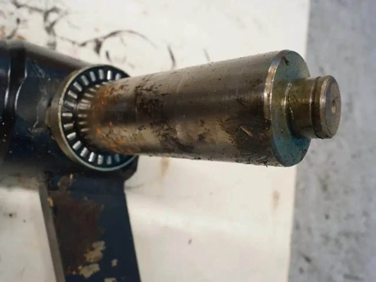 Billede 8 - Massey Ferguson 7276 Spindel R.H. 46727700