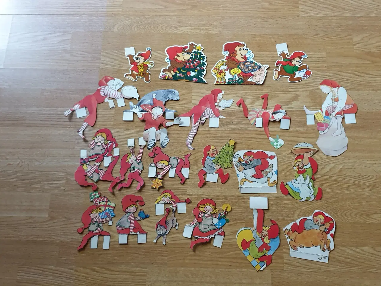 Billede 2 - Kravlenisser & Nisse sprællemænd 25stk SE 3 fotos