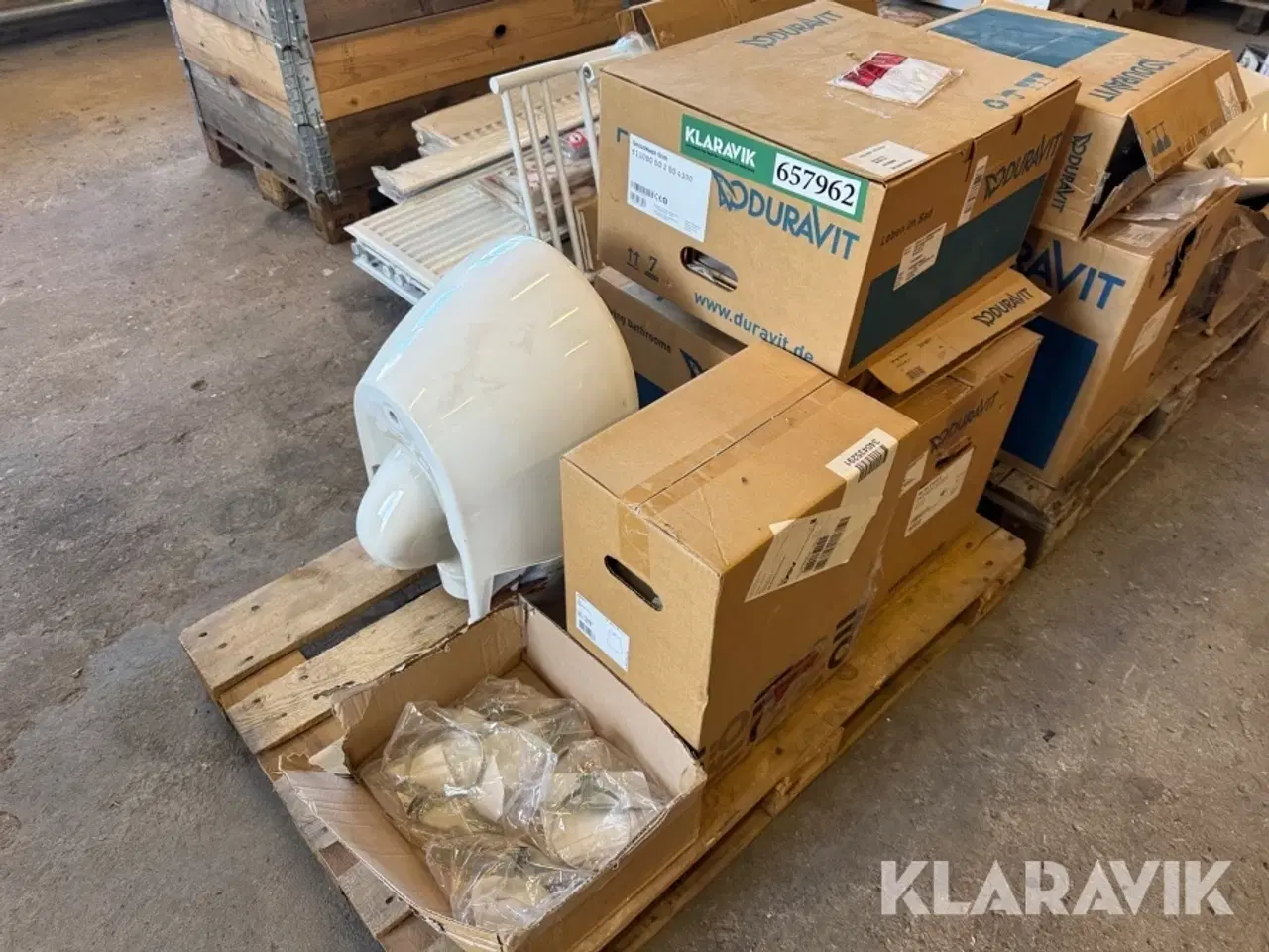 Billede 1 - Inventar til toilet 5 styks LOT