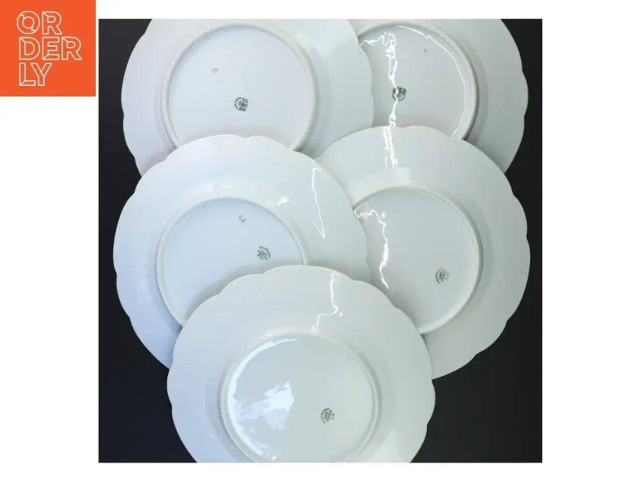 Billede 3 - Porcelænstallerkener med blomsterdesign (str. Ø 25 cm)