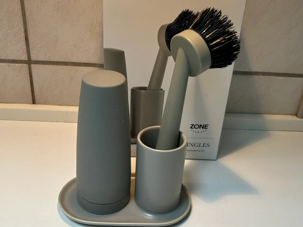 Billede 5 - Ny ZONE opvaskesæt