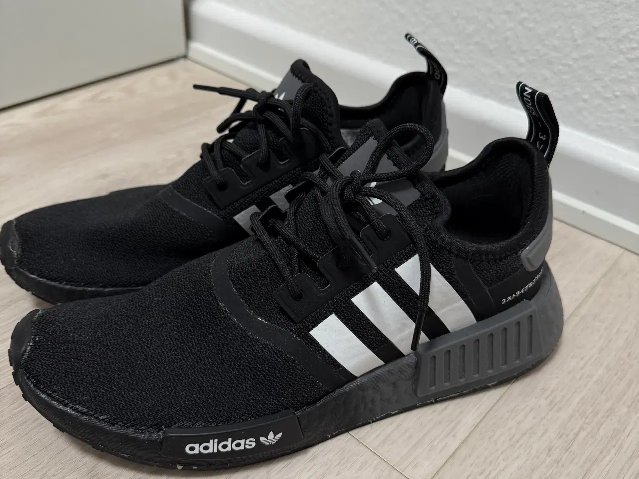 Billede 1 - Sko Adidas NMD R1