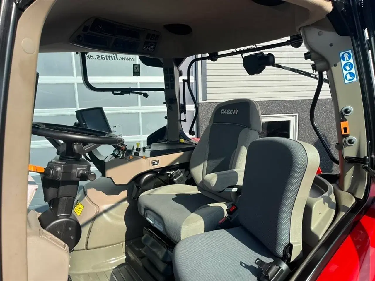 Billede 6 - Case IH Optum 300 CVX Velholdt traktor med det rigtige udstyr