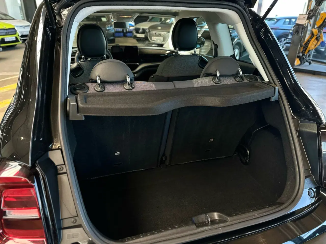 Billede 9 - Fiat 500e 42 Icon Sky
