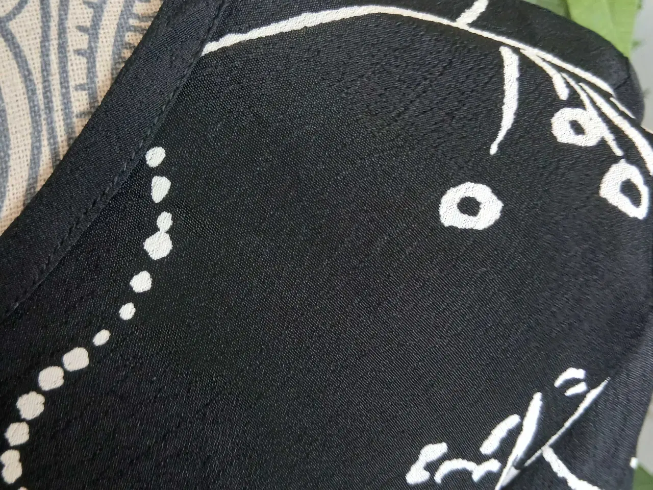 Billede 3 - Top. Masai. XS/34