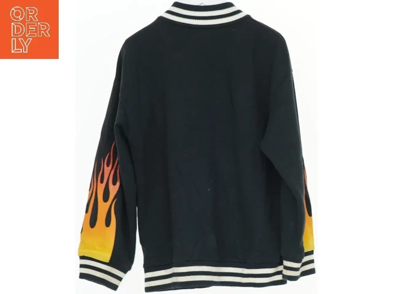 Billede 2 - Jakke med flamme- og racermotiv fra H&M (str. 128)