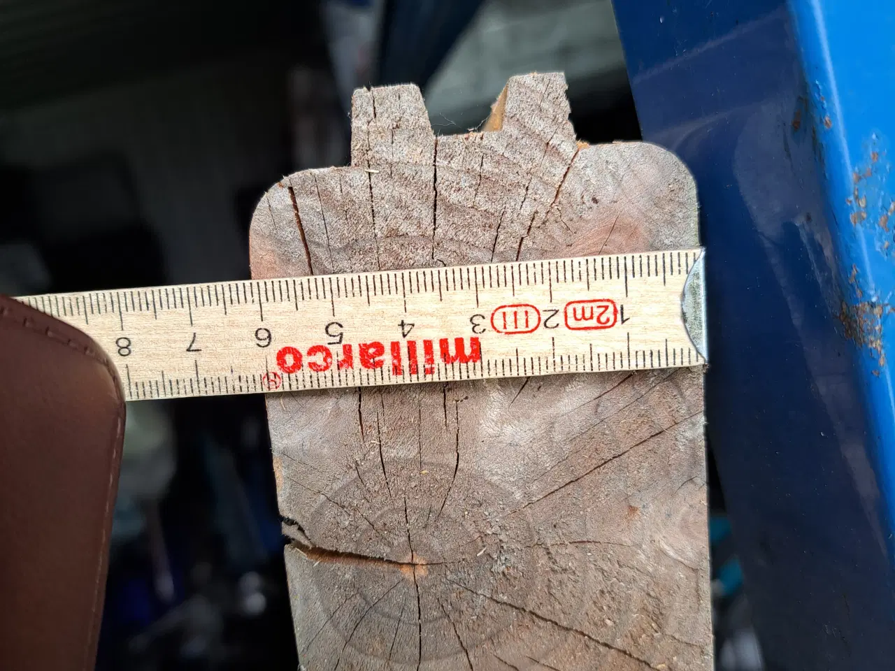 Billede 1 - Bjælker til træhus 