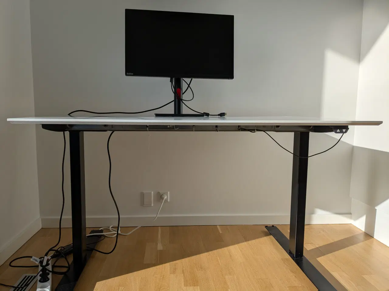 Billede 3 - dencon hæve-sænkebord skrivebord 120x80 cm