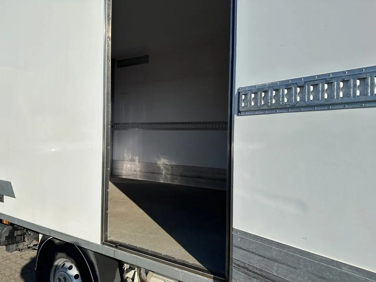 Billede 11 - Citroën Jumper 35+ 2,2 BlueHDi 165 L3H2 Kølevogn