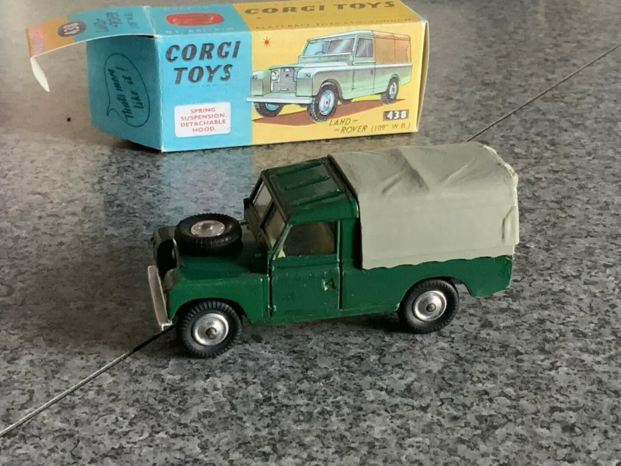 Billede 1 - Corgi Toys No. 438 Land Rover 109 W.B.