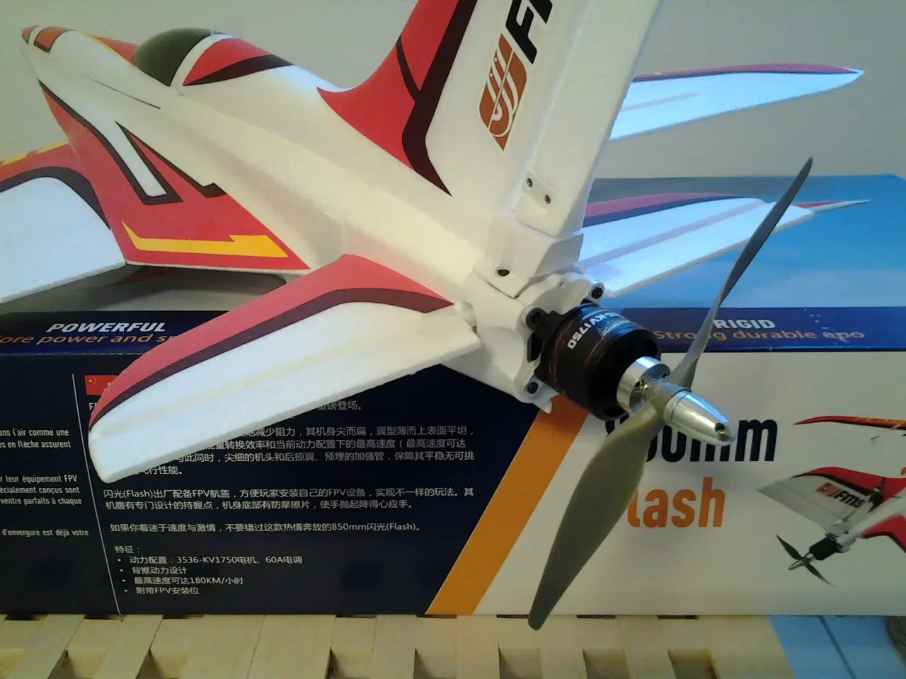 Billede 6 - Fjernstyret fly, FMS Flash 850mm (PNP)