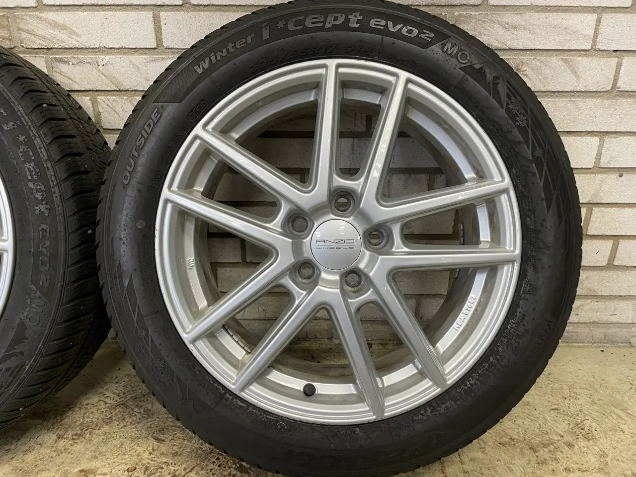 Billede 4 - 17 Skoda Octavia 205/55r17 Ref.129 vinter