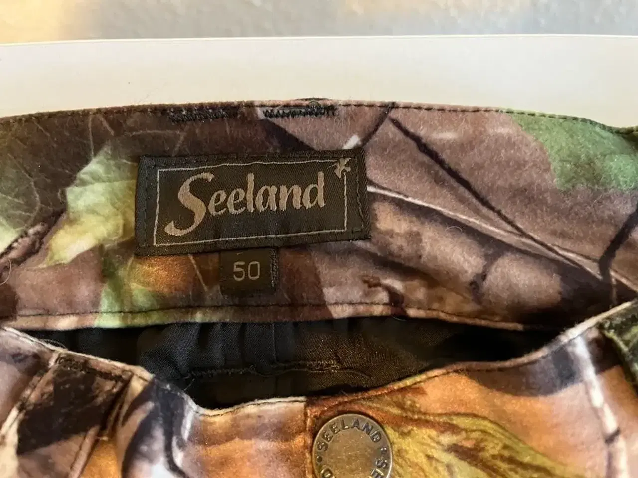 Billede 4 - Seeland Jagtjakke og bukser samlet pris.