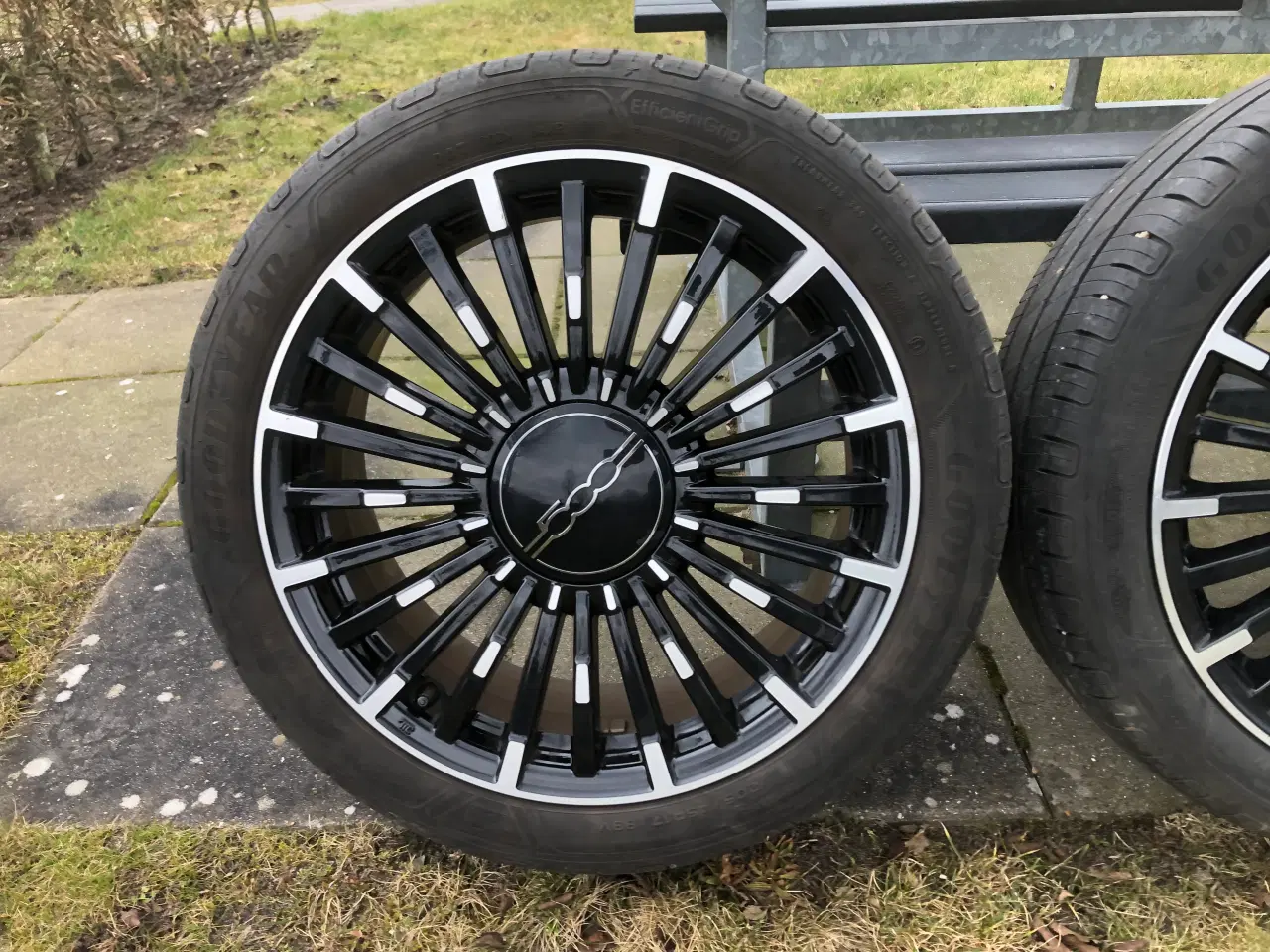 Billede 4 - Fiat 500 La Prima fælge & Goodyear dæk