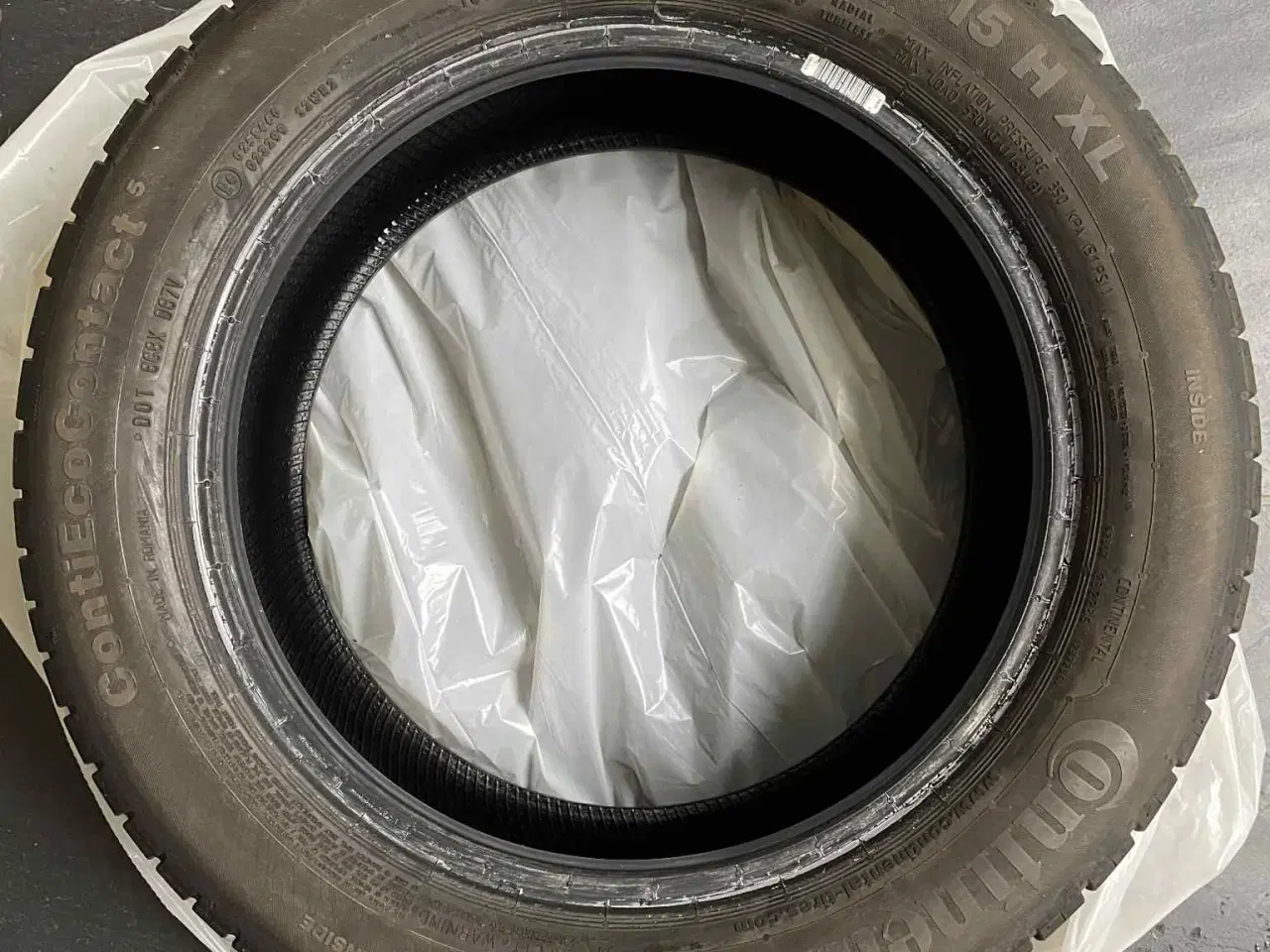Billede 2 - 4. stk. Continental sommerdæk u. fælger
