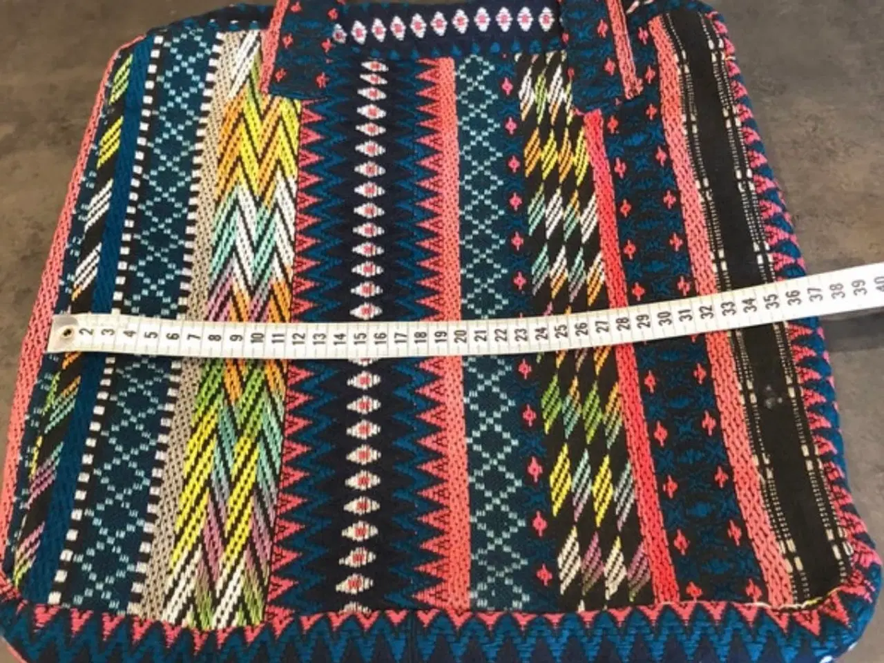 Billede 8 - 2 tasker Tim & Simonsen