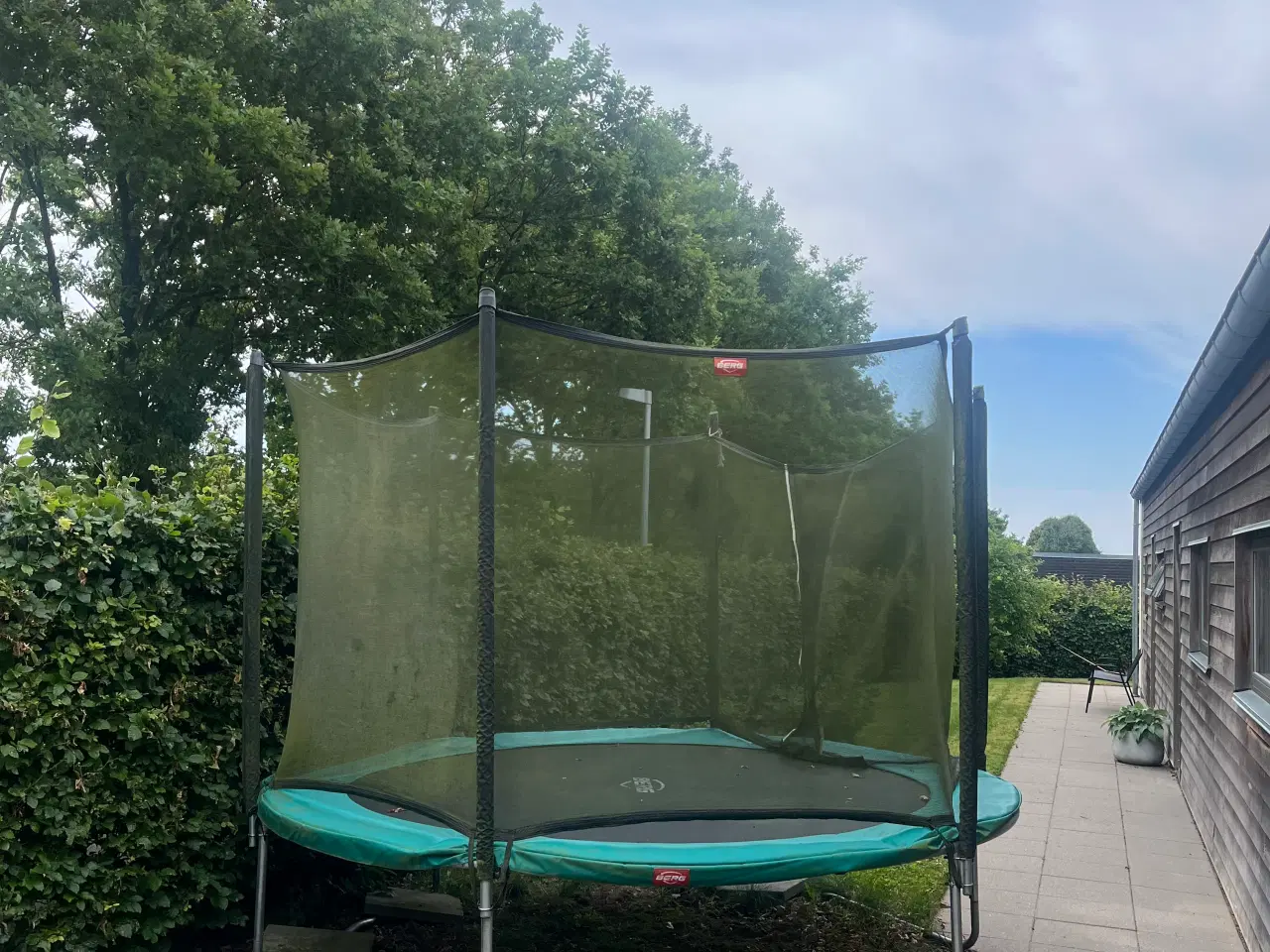 Billede 1 - Berg Trampolin gratis til afhentning i Ikast