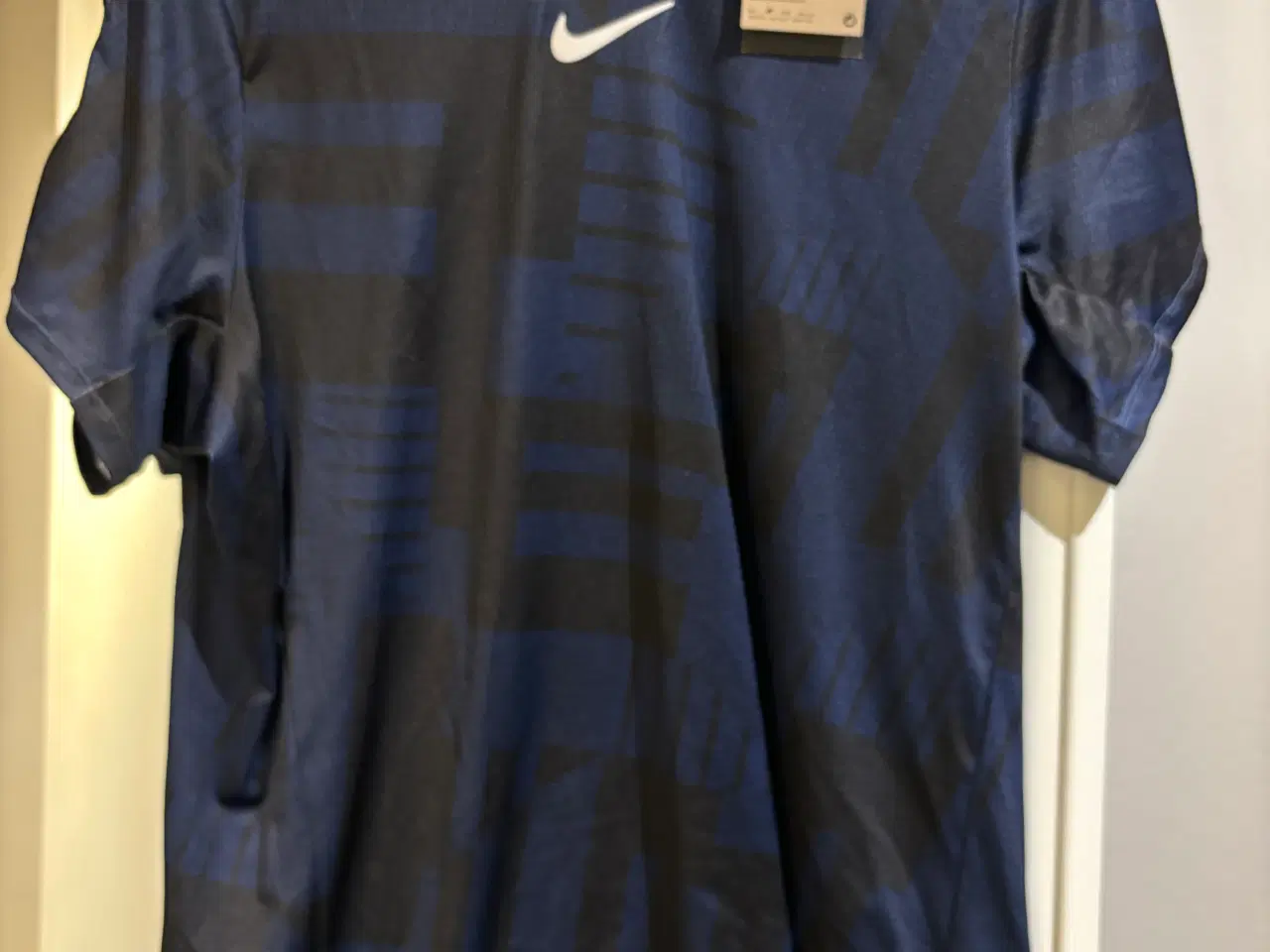Billede 1 - Nike spotte T-shirt