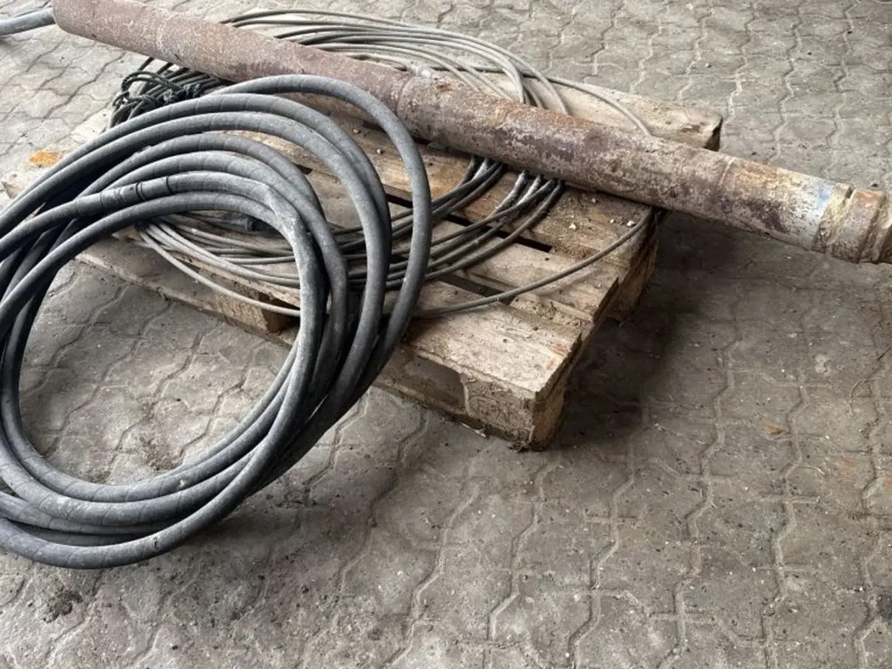 Billede 3 - 110mm Jordraket Grundomat