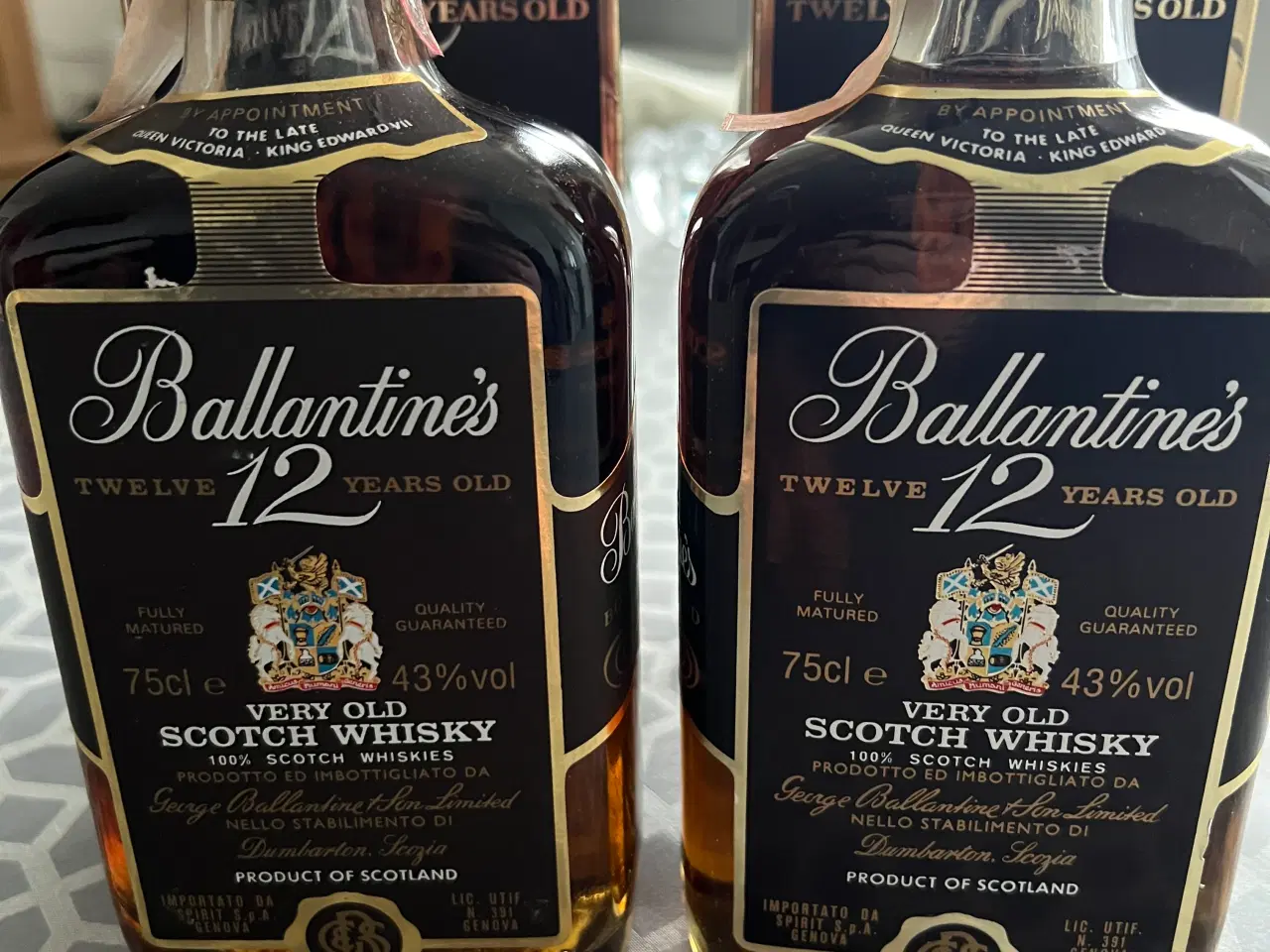 Billede 3 - Ballantines whisky -12 år old 2 flasker