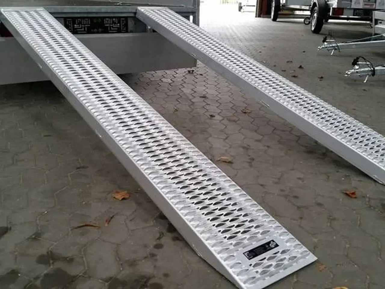 Billede 1 - Alu. ramper tilbud ved trailerkøb