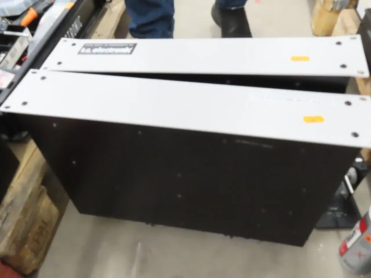Billede 3 - Ukendte testbokse med harting stik