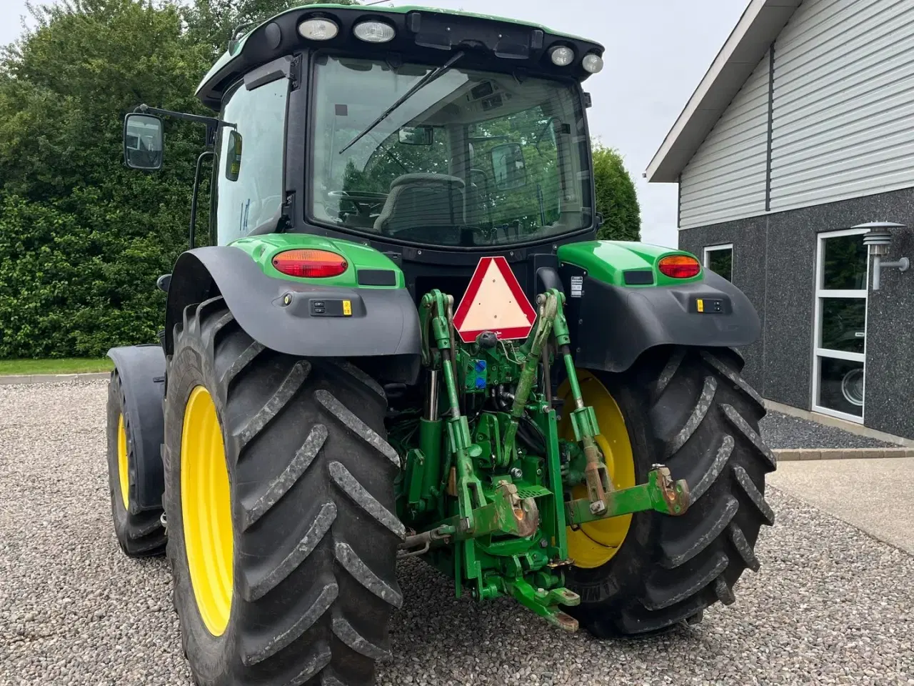 Billede 13 - John Deere 6115R Med frontlæsser og krybegear
