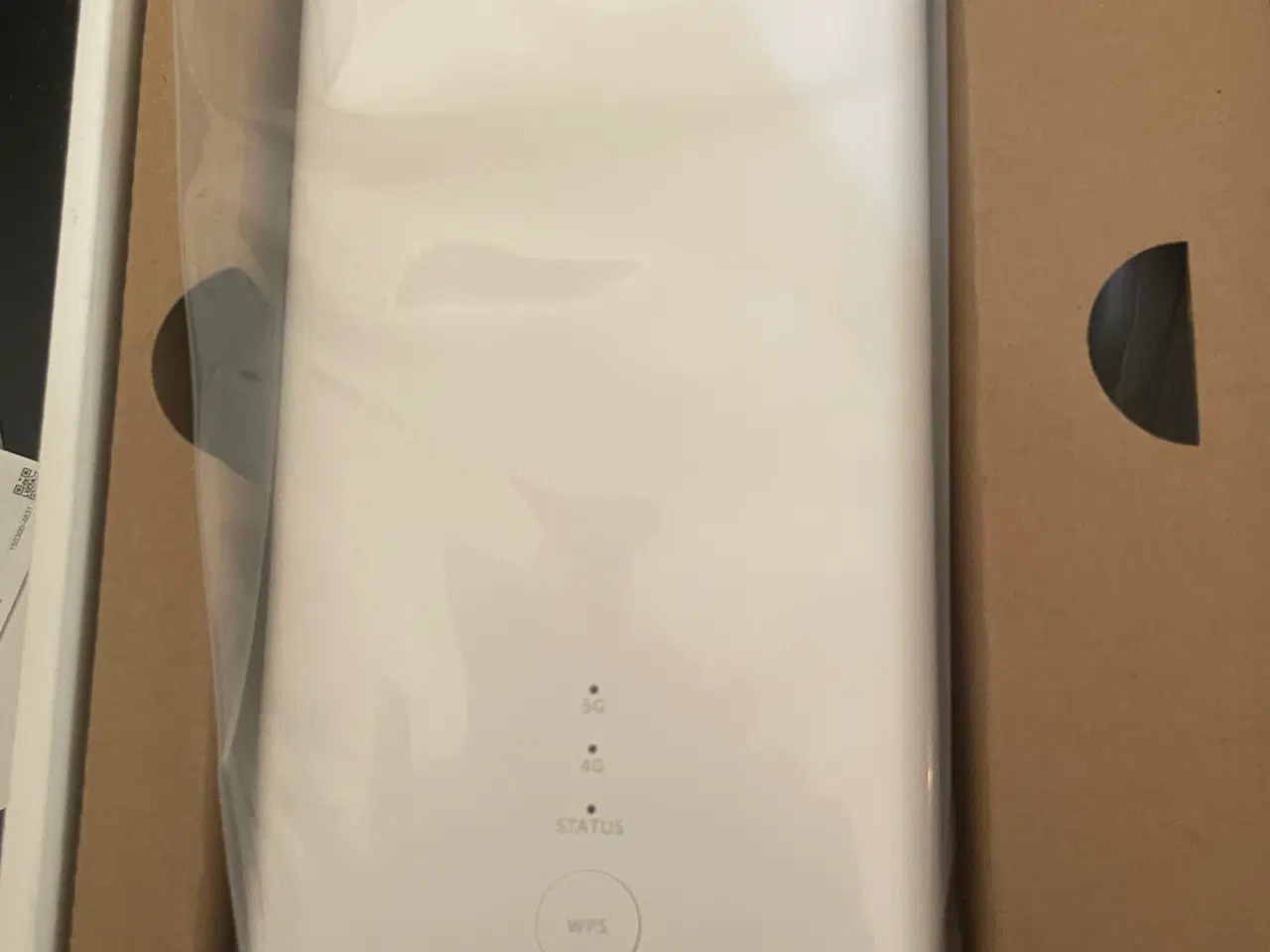 Billede 5 - 5g routere, 3 uåbent og 1 prøvet. Byd endelig.