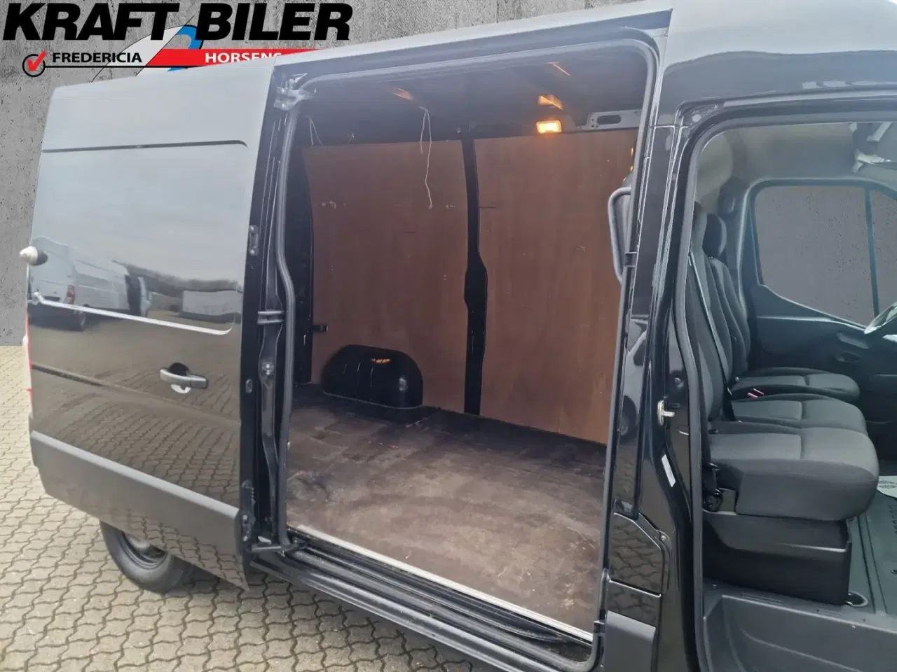 Billede 10 - Renault Master IV T35 2,3 dCi 150 L2H2 Kassevogn aut.