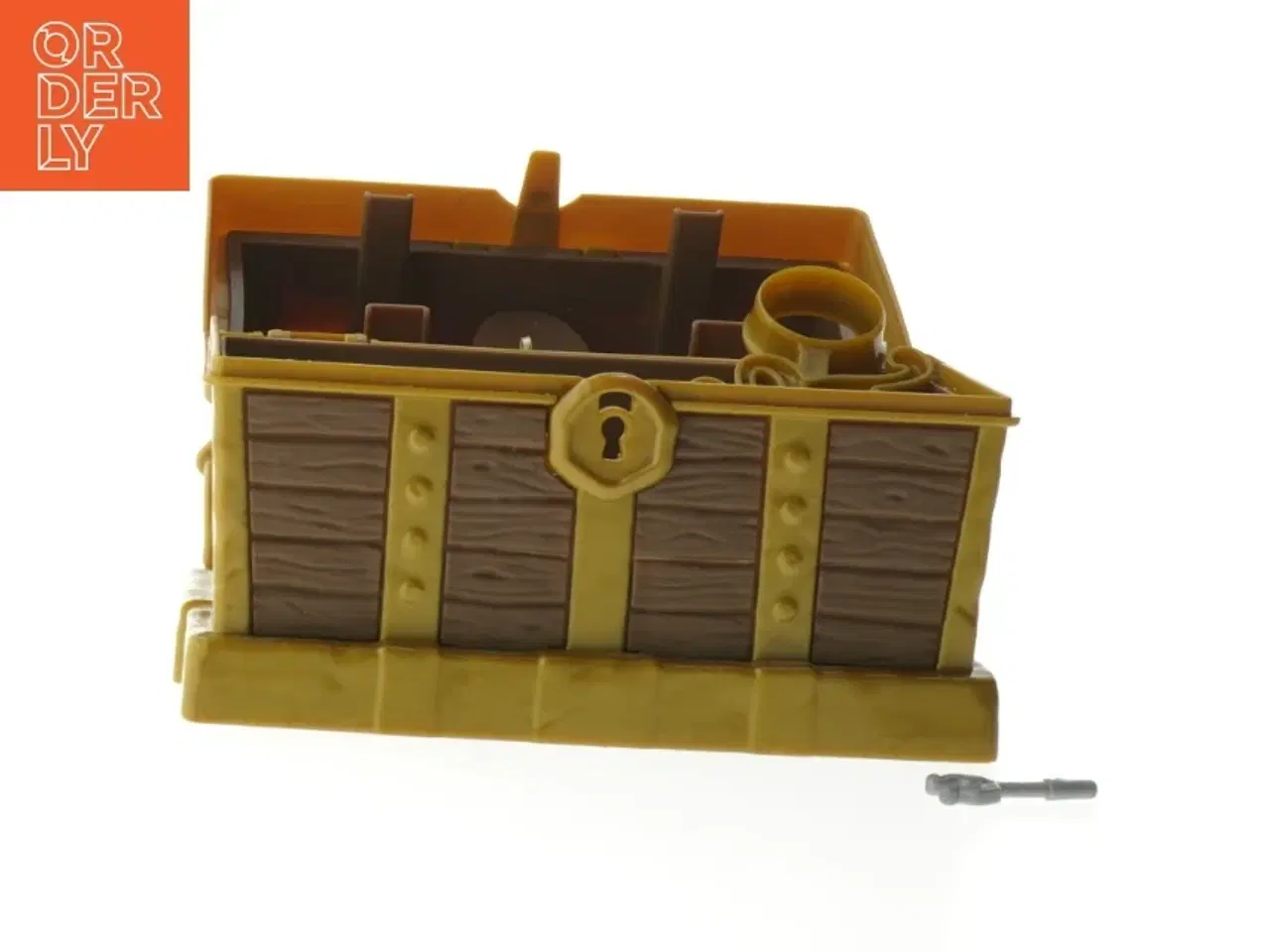 Billede 5 - Kinetic Sand Piratskattekiste - købt hos BR (str. 16x18,5 cm)