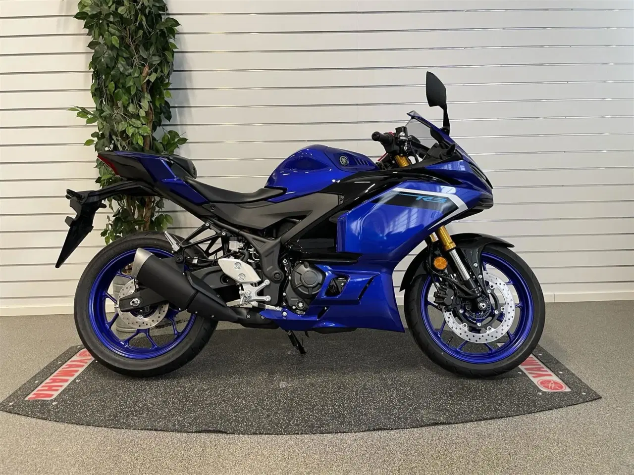 Billede 1 - Yamaha YZF-R3 Icon Blue