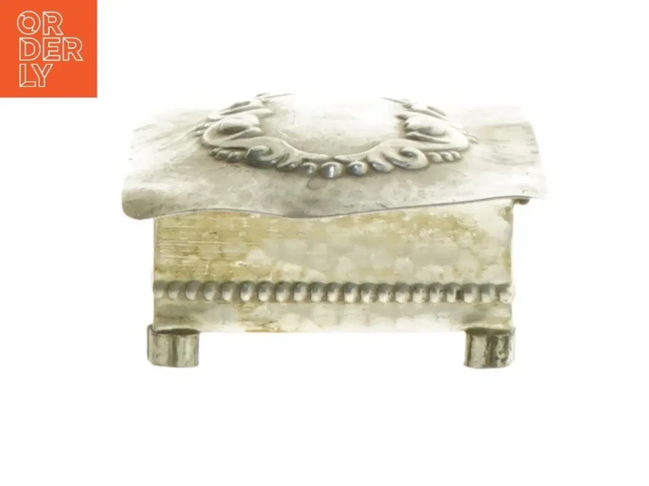 Billede 2 - Smykkeskrin i metal (str. 9x7,5x3 cm)
