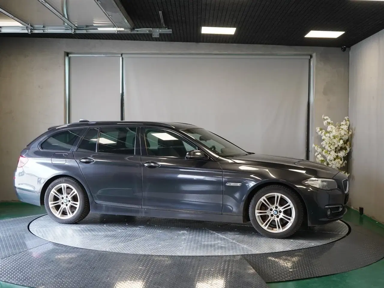 Billede 4 - BMW 530d 3,0 Touring aut.