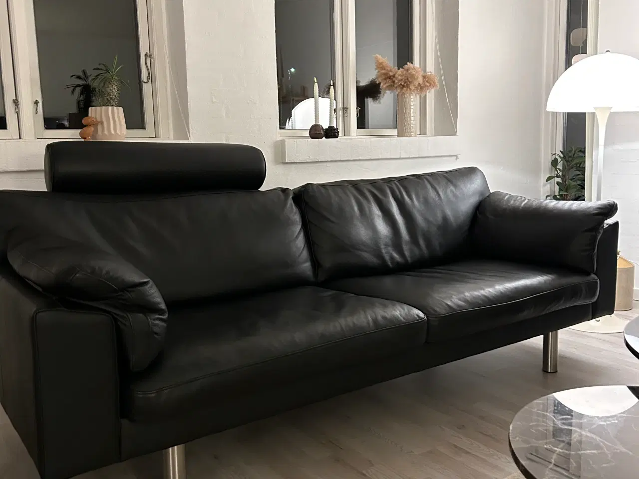 Billede 2 - Flot og stilfuld læderstue 