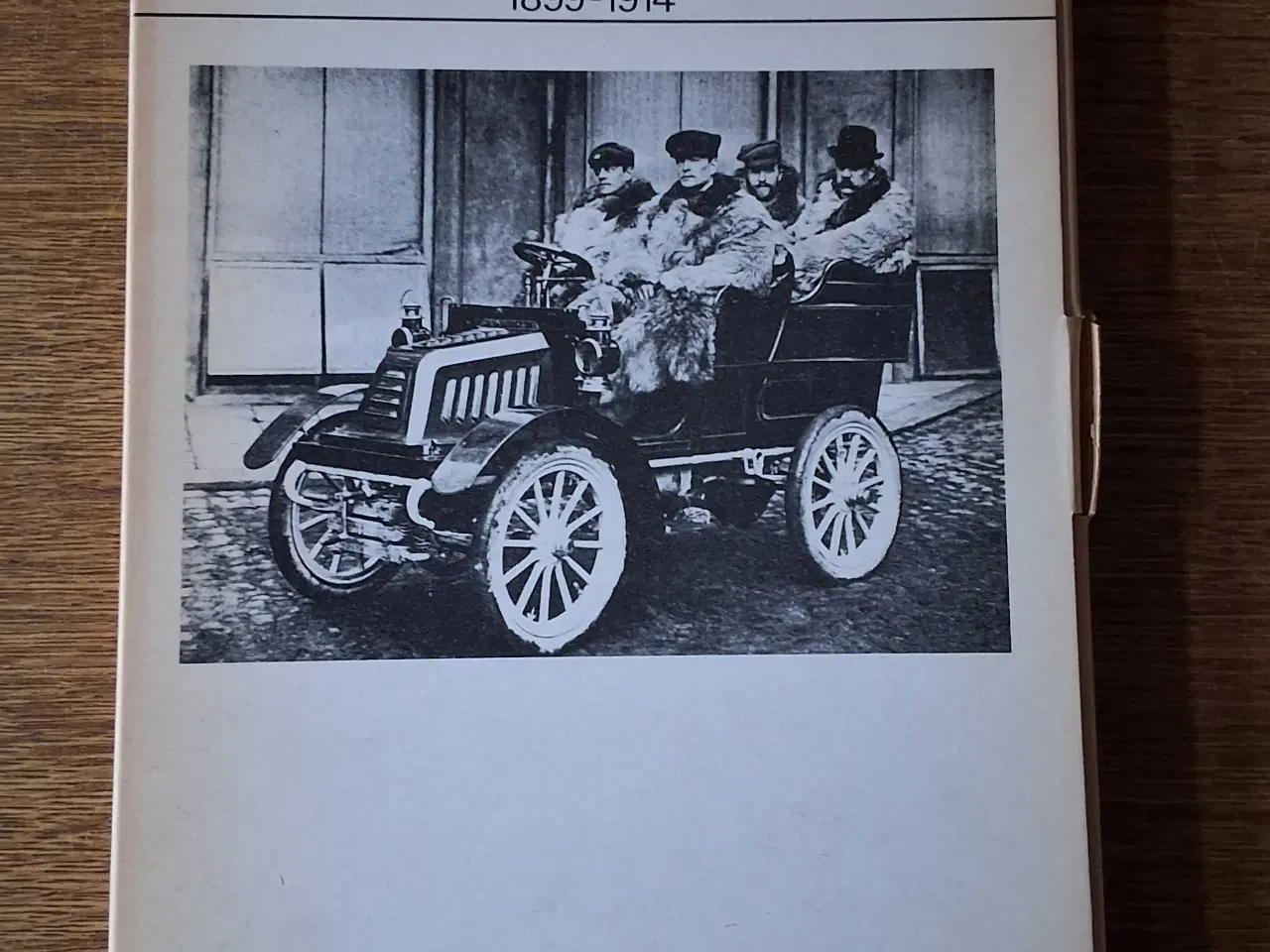 Billede 3 - HISTORIEN I AVISEN, fra 1851 til 1924