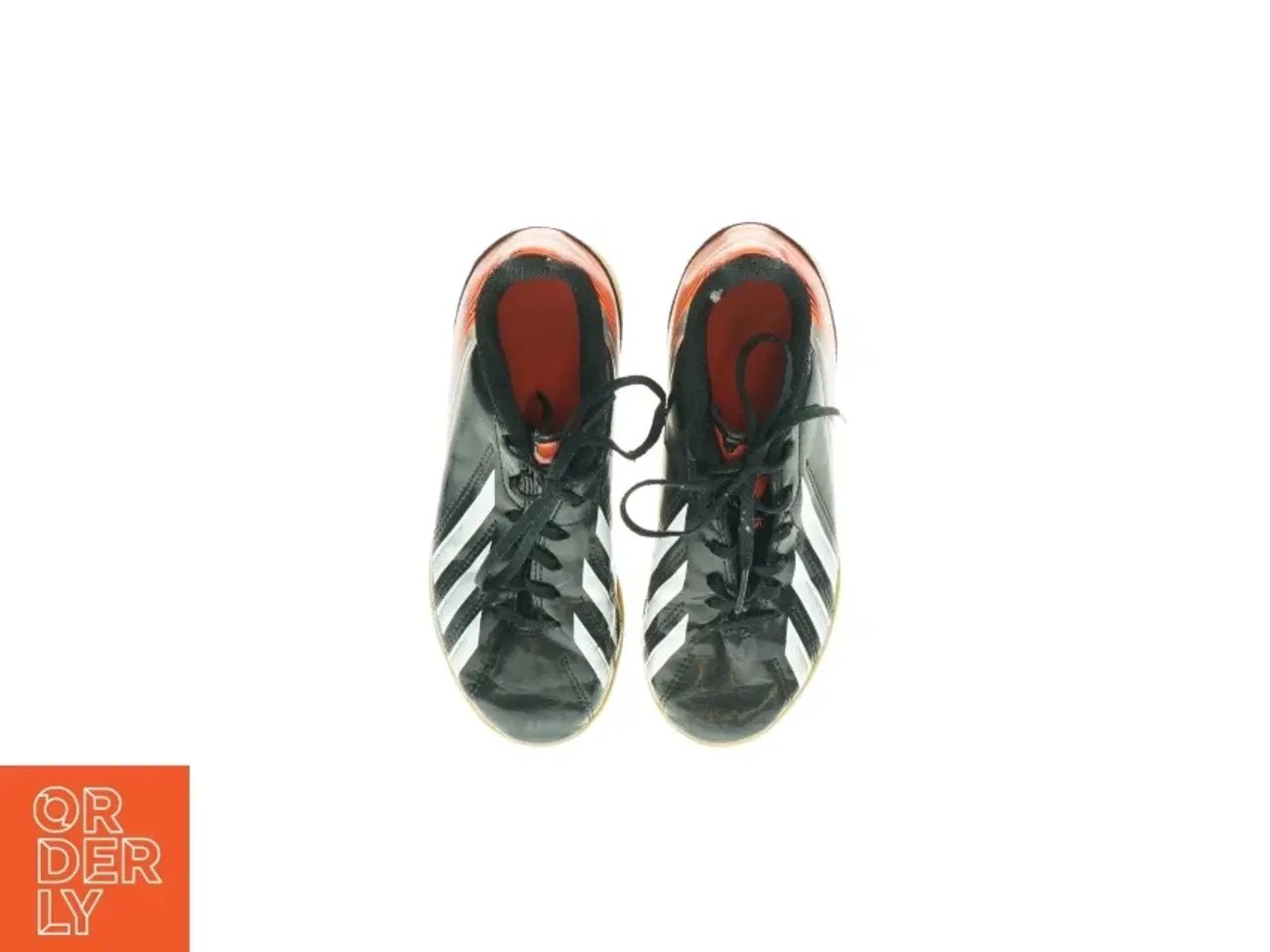 Billede 3 - Fodboldstøvler til indendørs brug fra adidas (str. 33)