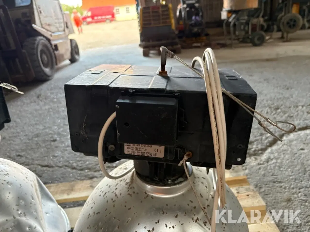 Billede 7 - Industrilamper 3 stk